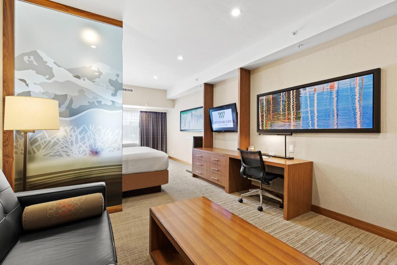 Mountain View Inn & Suites Sundre Eksteriør billede